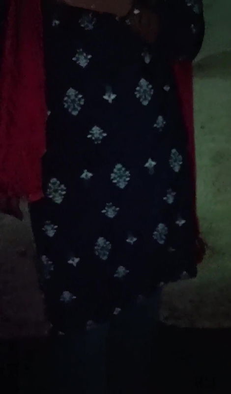 Sexy women removing dress sexy hot babes with doggy style Desi queen4desi