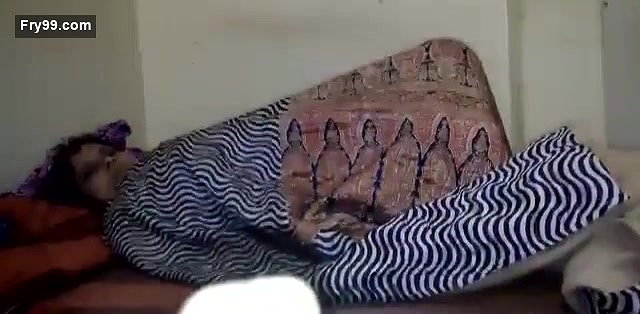 DESI WIFE GETTING POUNDED FROM BEHIND