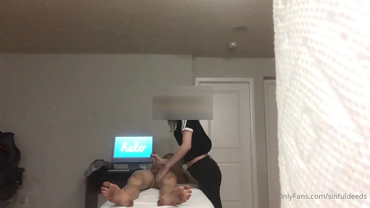 Asian Hot masseuse (4)