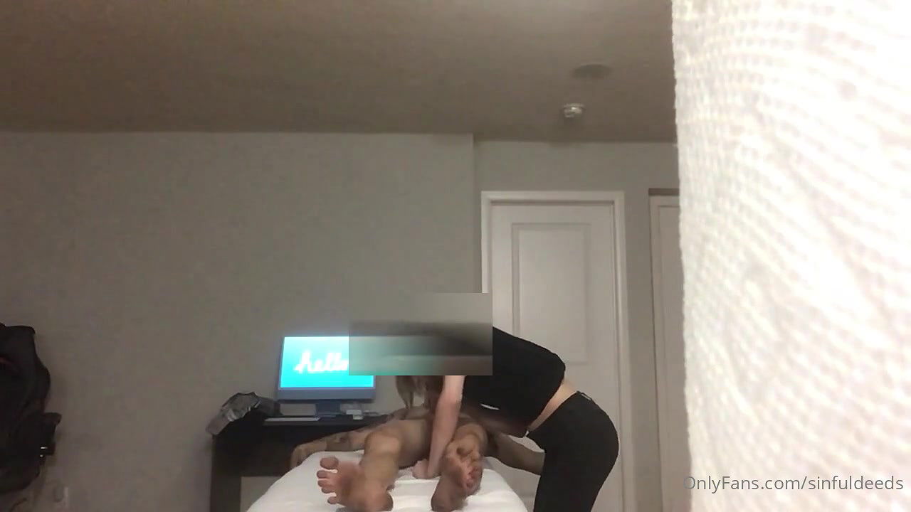 Asian Hot masseuse (4)