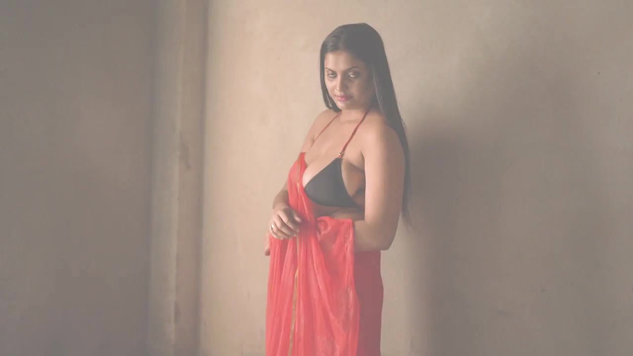 Megha – Naari Magazine – Untouched – 10