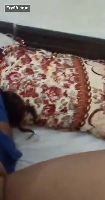 Desi Tight Pussy GF Fucking