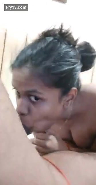 Marathi Bhabhi Sucking Dick