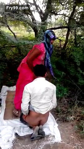 Village Bhabhi Fucked MMS – Movies