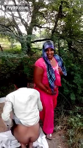 Village Bhabhi Fucked MMS – Movies