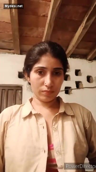 Pk sexy bhabi nice boobs