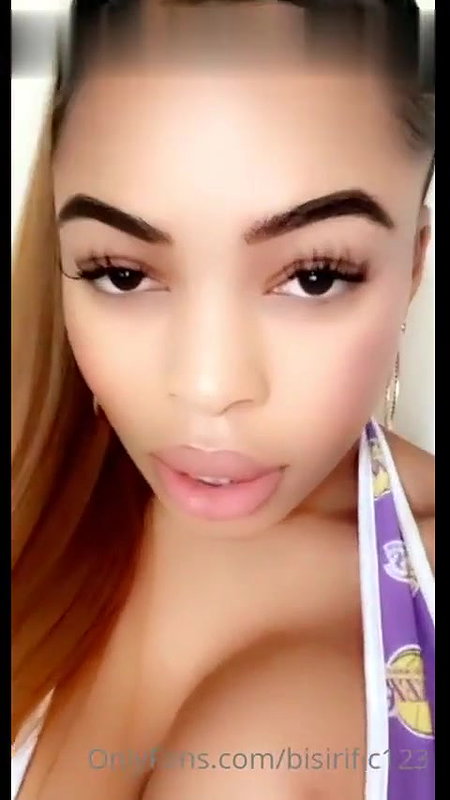 bisirific123 OnlyFans Leaks (5 Videos) 5