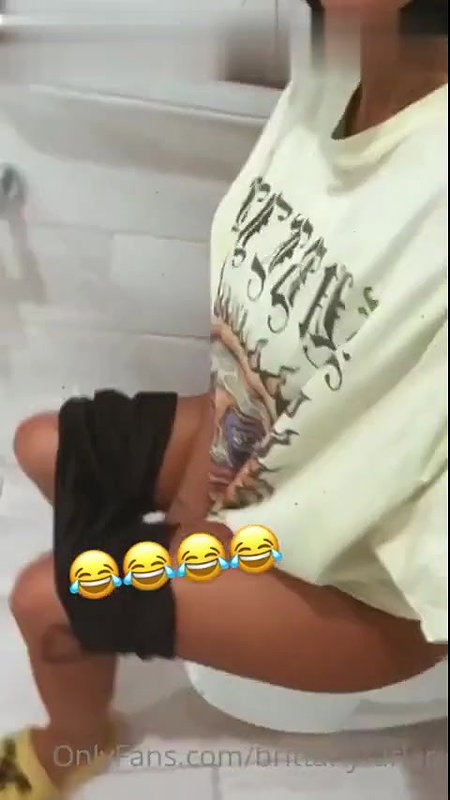 Brittany Furlan Nude Peeing Onlyfans Video Leaked