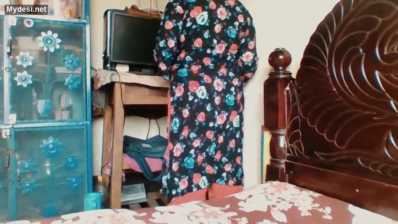 Friend sexy wife quick fucking