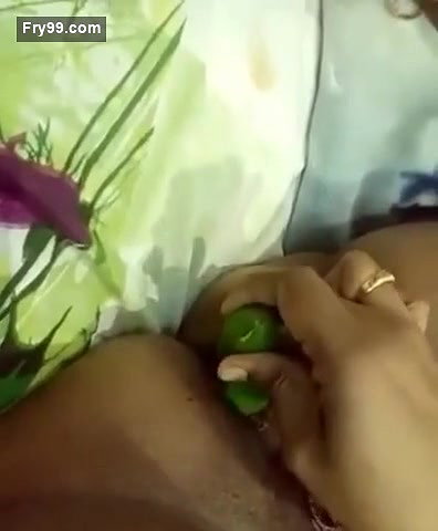 Hot Bhabhi Masturbation With Vegetable – Movies