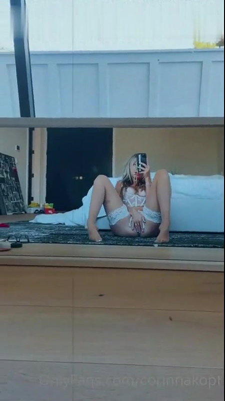 Corinna Kopf OnlyFans Leaks (5 Videos) 3