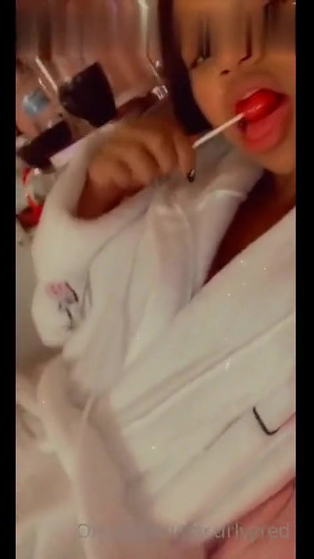 Curlyyred – iamcurlyyred OnlyFans Leaks (3 Videos) 3