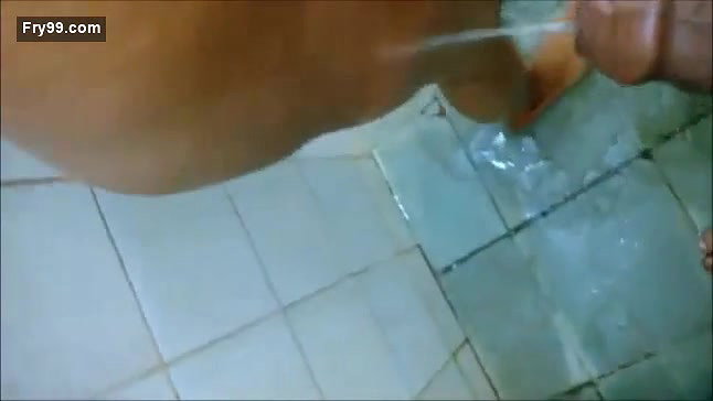Indian Wife In Shower Pee – Movies