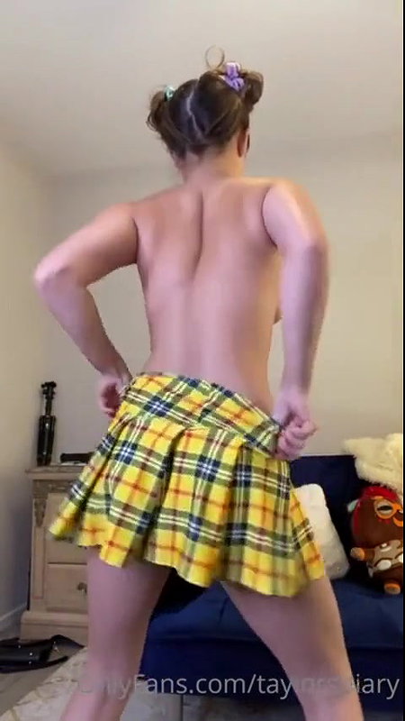 Dare Taylor Full Nude Striptease Video Leaked