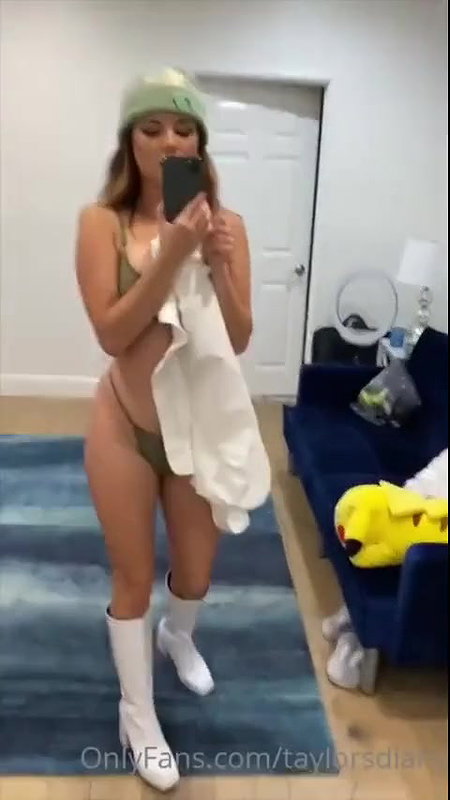 Dare Taylor Nude Grass Type Strip Tease Video Leaked