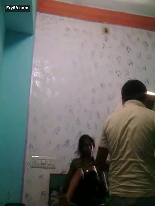 Khusbu Indian College Girl MMS – Movies