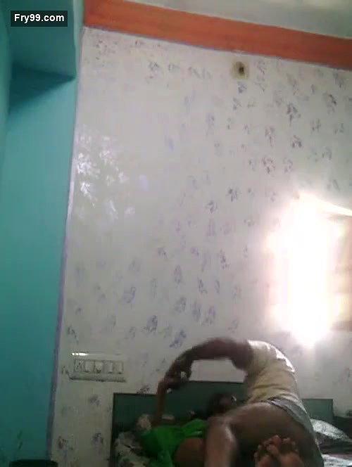 Khusbu Indian College Girl MMS – Movies