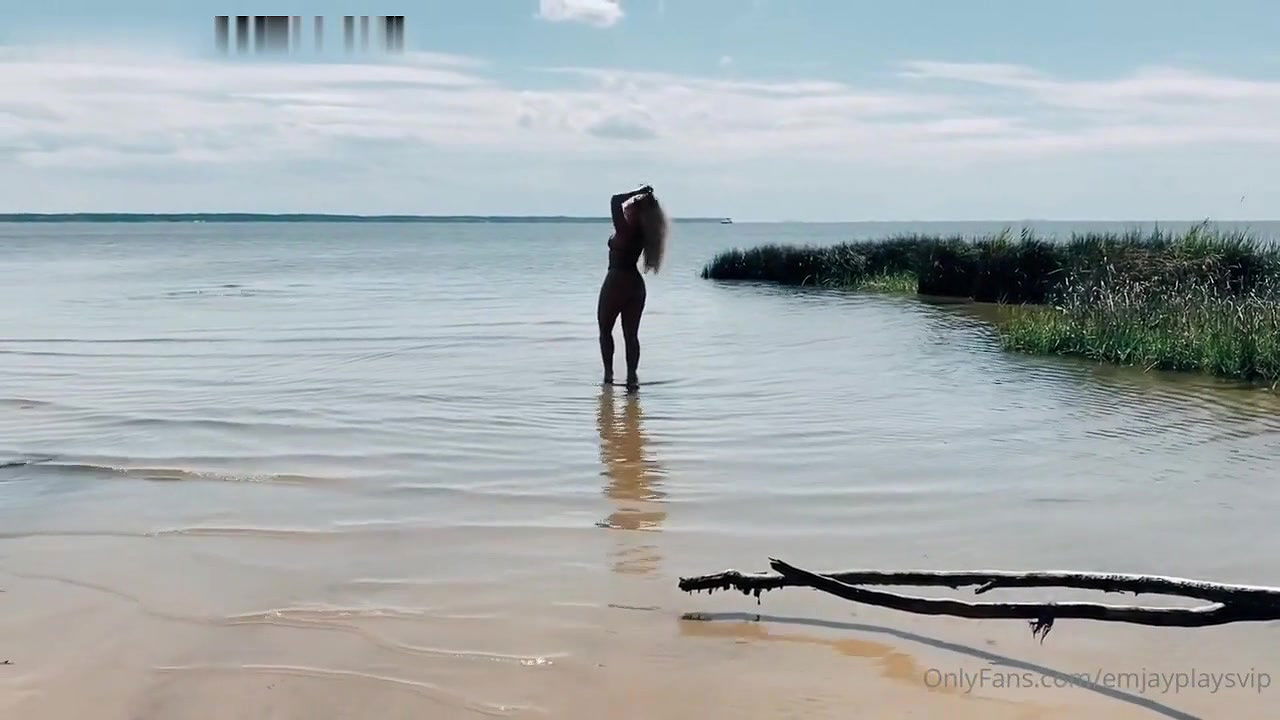 Emily Rinaudo Nude POV Blowjob Cumshot Onlyfans Video Leaked