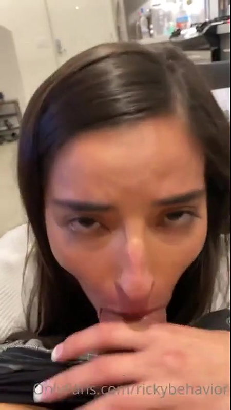 Emily Willis Sex Tape Blowjob Porn Video Leaked – OnlyFans