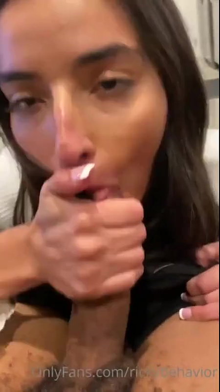 Emily Willis Sex Tape Blowjob Porn Video Leaked – OnlyFans
