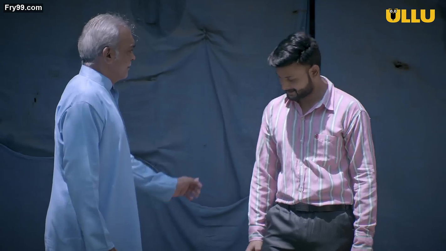 Charmsukh Aate Ki Chakki full Ullu