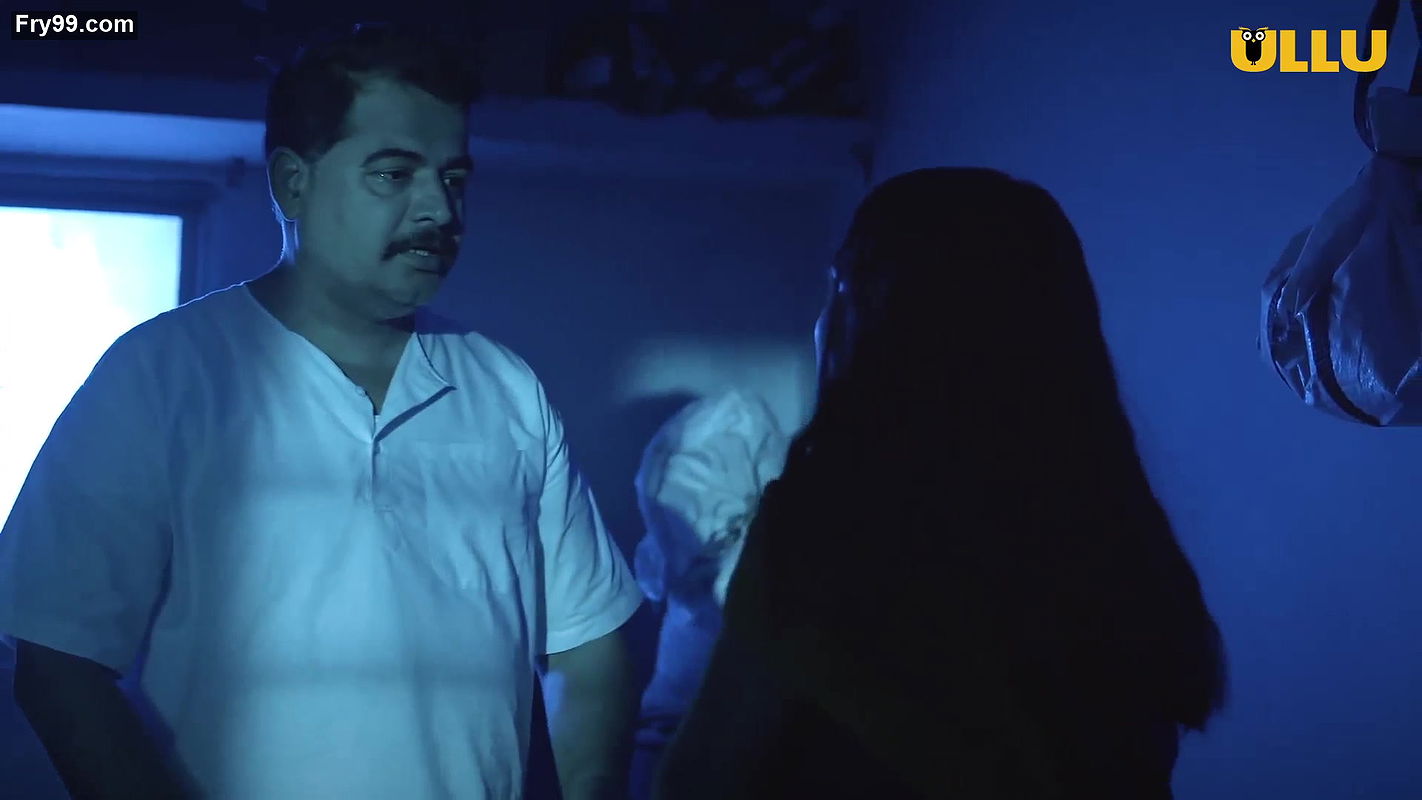 Charmsukh Aate Ki Chakki full Ullu