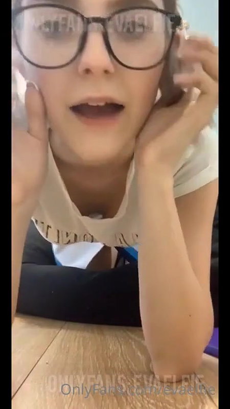 Eva Elfie OnlyFans Nude Masturbating Leaked Video