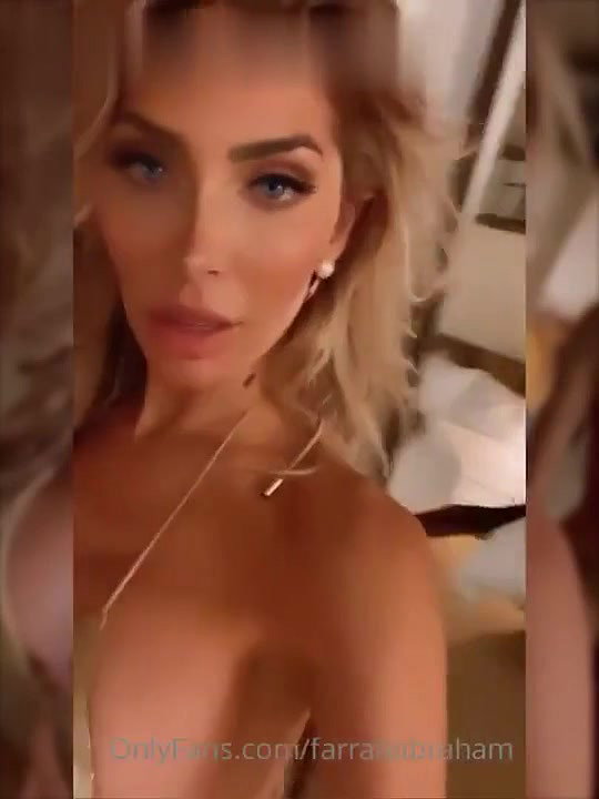 Farrah Abraham Sexy Golden Bikini Tease Video – OnlyFans