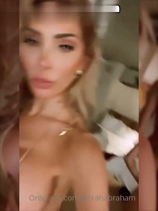 Farrah Abraham Sexy Golden Bikini Tease Video – OnlyFans