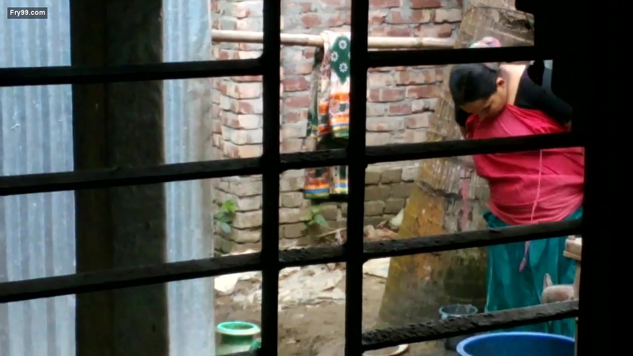 Next Door Kanpuri Wife MMS – Movies