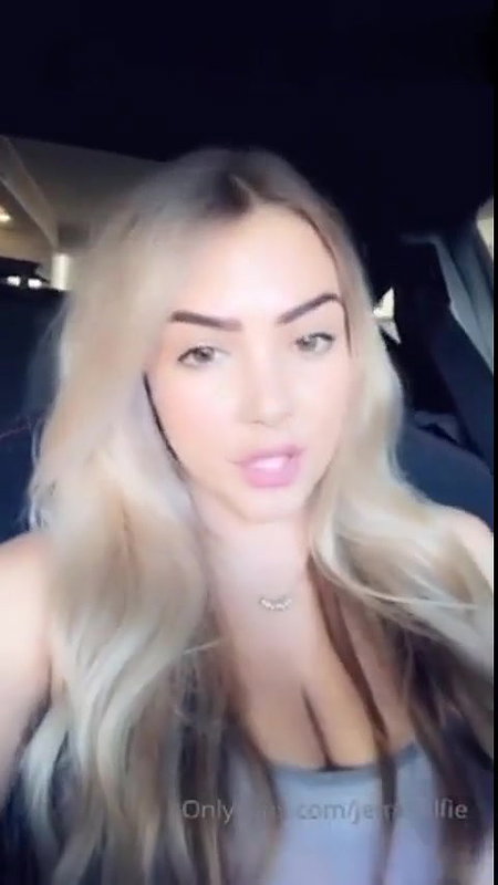 Jem Wolfie Nude Ass Painting Like Basketball Video