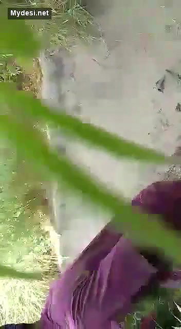 Desi village girl fuck outdoor