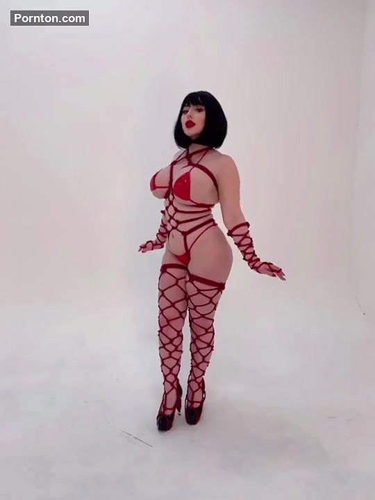 Juliette Michele – bishoujomom OnlyFans Leaks (5 Videos) 3