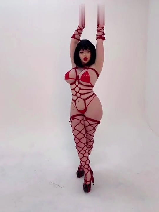 Juliette Michele – bishoujomom OnlyFans Leaks (5 Videos) 3