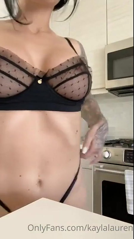 Kayla Lauren Nude Strip Tease Video Leaked – OnlyFans