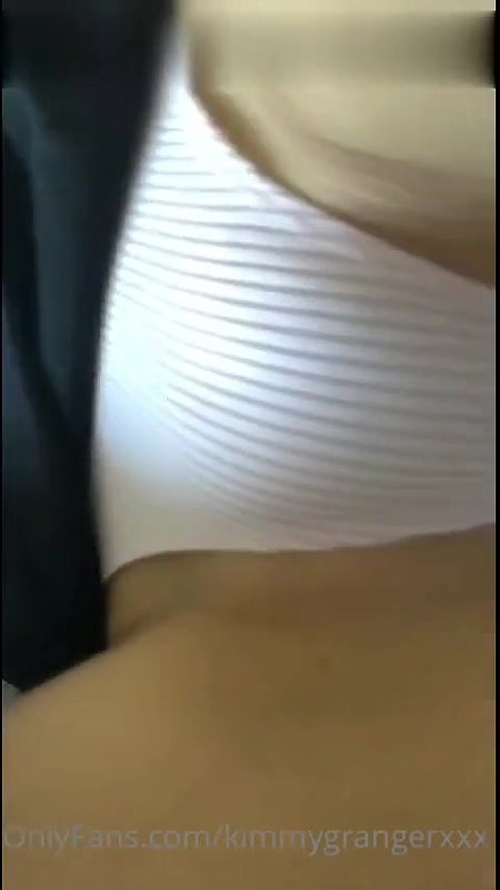 Kimmy Granger – kimmygrangerxxx Onlyfans Leaks (3 Videos) 3