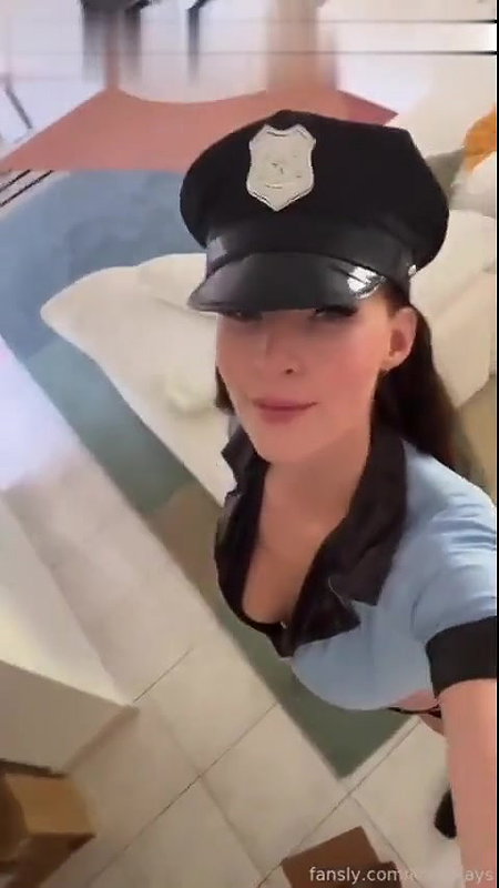 KittyPlays Sexy Police Outfit Fansly Set Leaked