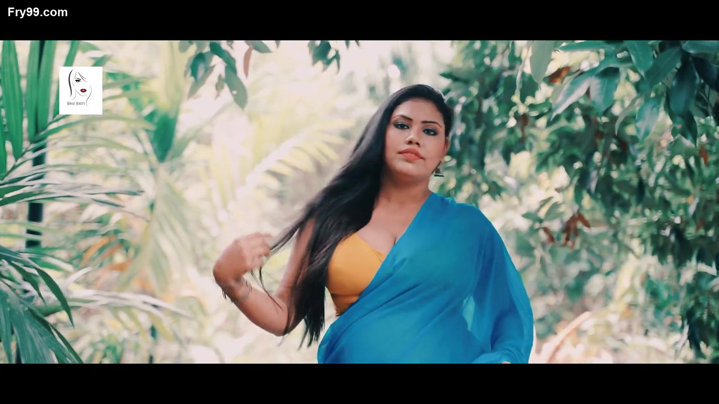 Bengal Beauty Barsha Teasing in Sky Blue Saree