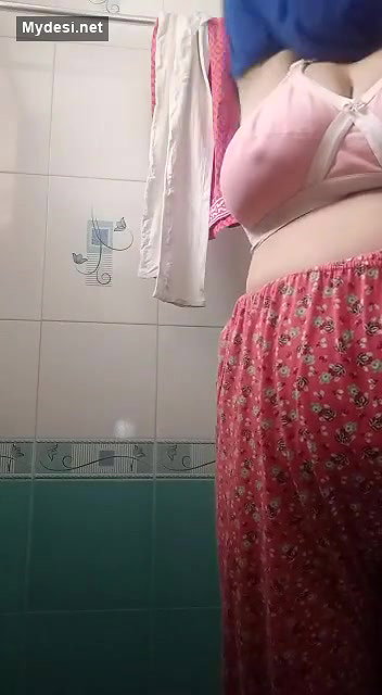 Desi fatty aunty