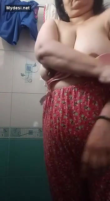 Desi fatty aunty