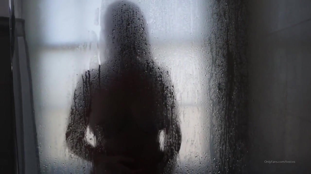 LivStixs Onlyfans Naked Shower Video Leaked