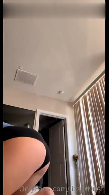 Lizzy Wurst Topless Ass Tease Twerk Onlyfans Set Leaked