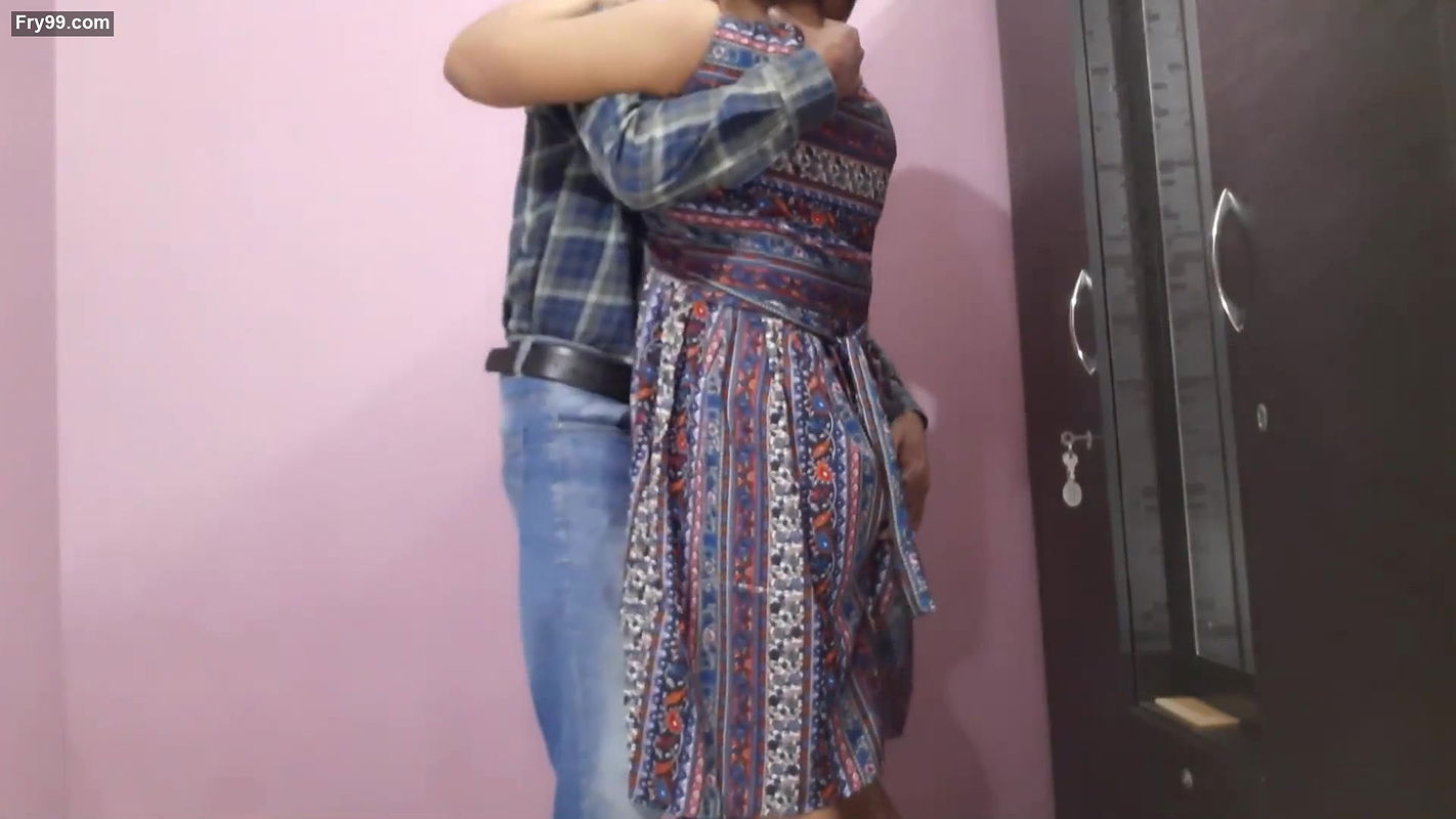 Desi Bhabhi Blowjob and Fucked