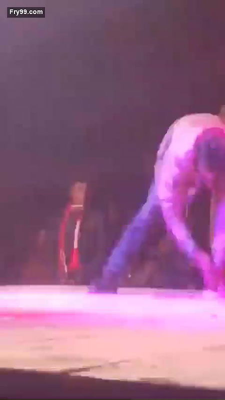 Desi Mujra Show Must Watch