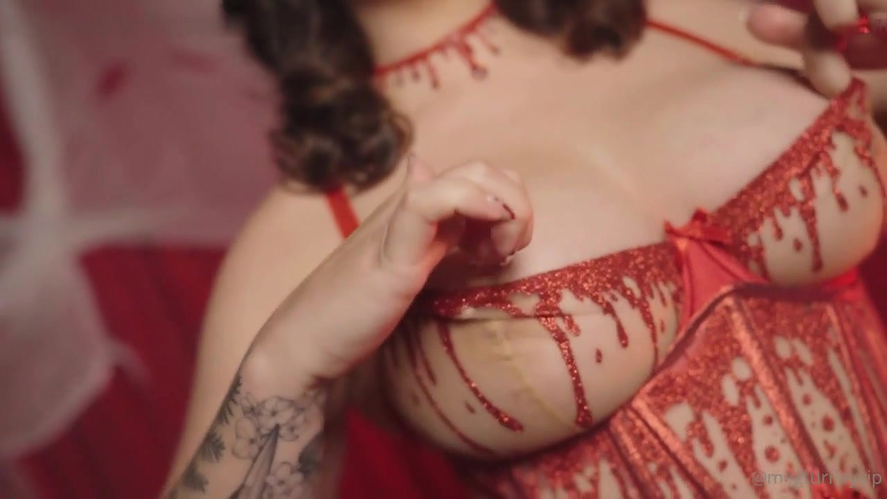 Meg Turney Nude Boob Bouncing Cosplay Onlyfans Set Leaked