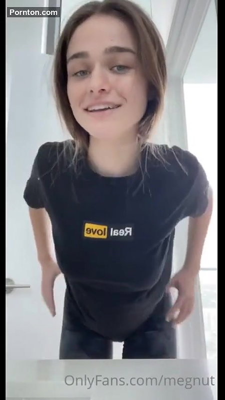 Megnutt02 Nude Tit Flash Onlyfans Video Leaked