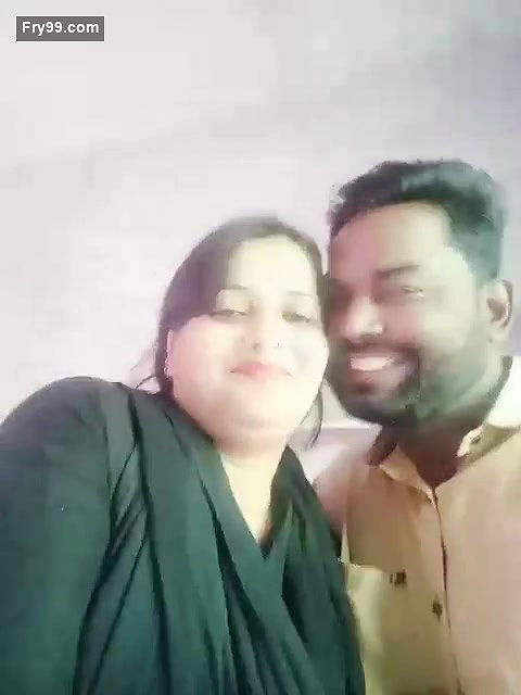 Beautiful bhabhi with lover