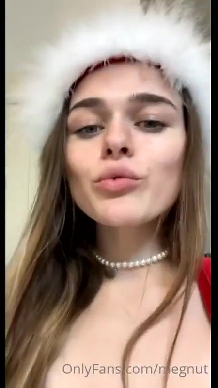 Megnutt02 Nude Xmas Dress Strip Onlyfans Video Leaked