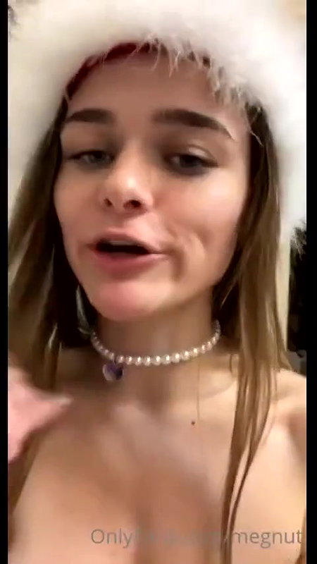 Megnutt02 Nude Xmas Dress Strip Onlyfans Video Leaked