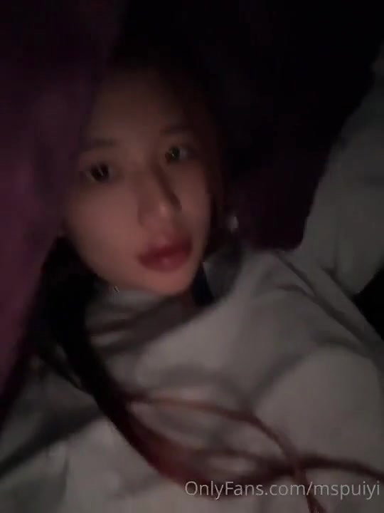 Ms Puiyi Airplane Pussy Masturbation Video Leaked – OnlyFans